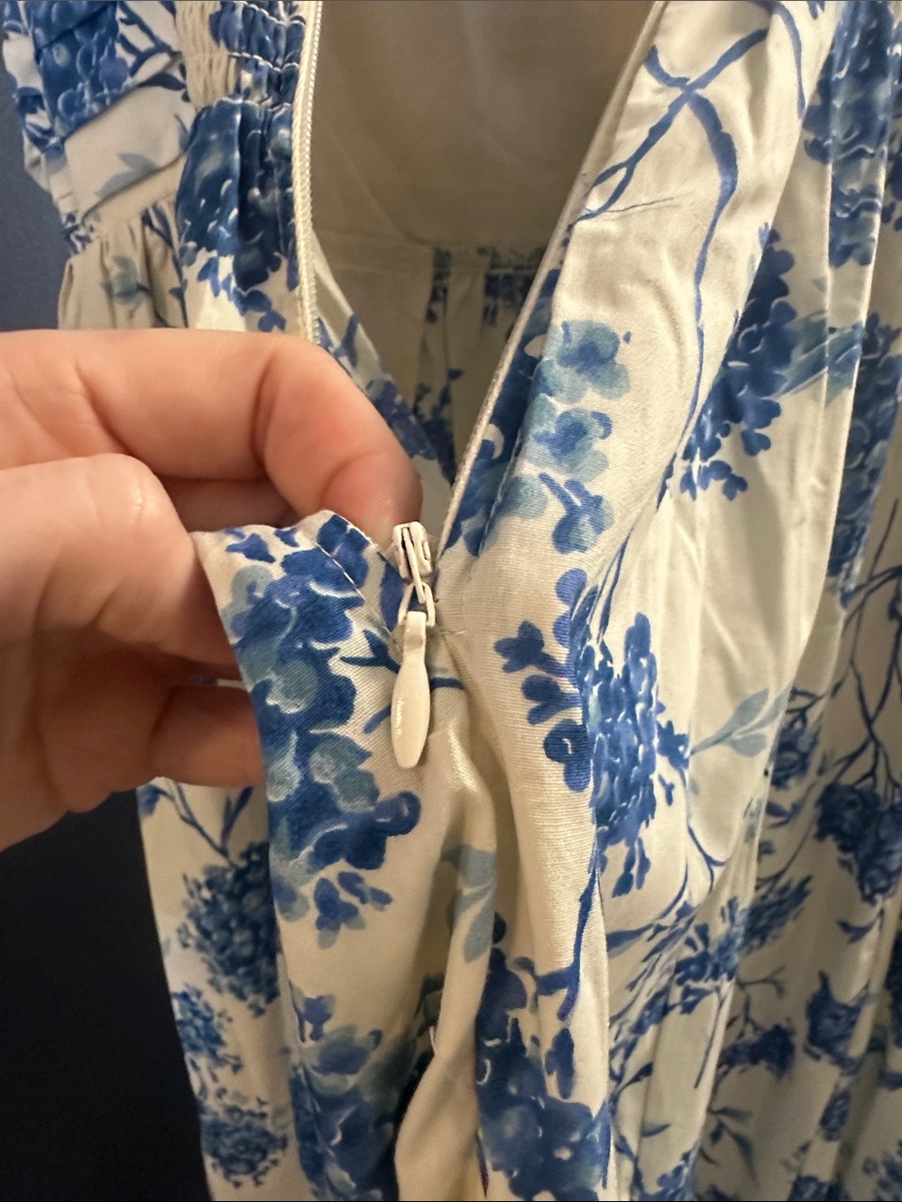 Abercrombie & Fitch Blue Floral Spaghetti Strap Midi Dress - Picture 5 of 7